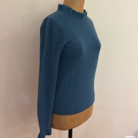 Margaret O’Leary sz XS 100% cashmere Blue Ruffled Neck Sweater great pre owned - Picture 4 of 7